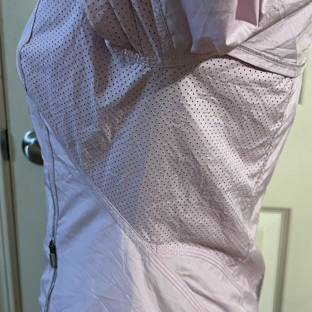 Lululemon Run: Record Breaker Jacket - Picture 10 of 14